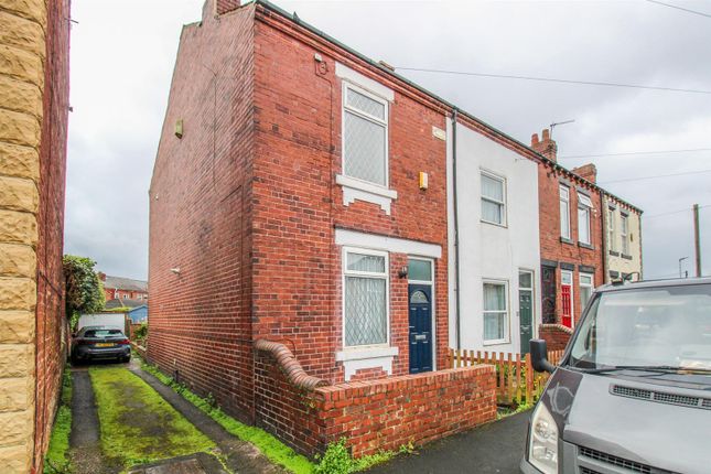 Thumbnail End terrace house for sale in Oakland Road, Wakefield