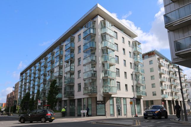 Flat to rent in Forum House, Wembley Park