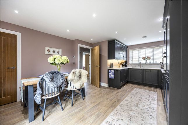 10, Olimpick Drive, Chipping Campden photo 2