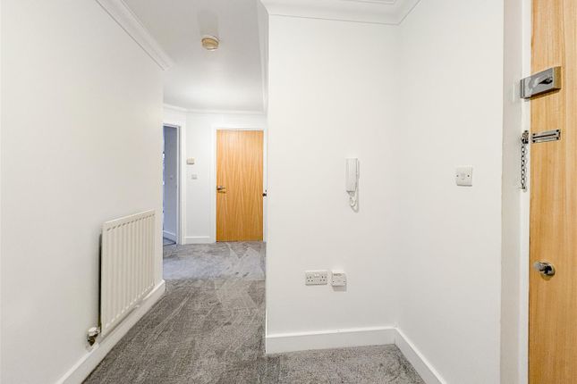 Flat 8, Alpine House, Welton Rise, St Leonards On Sea photo 4
