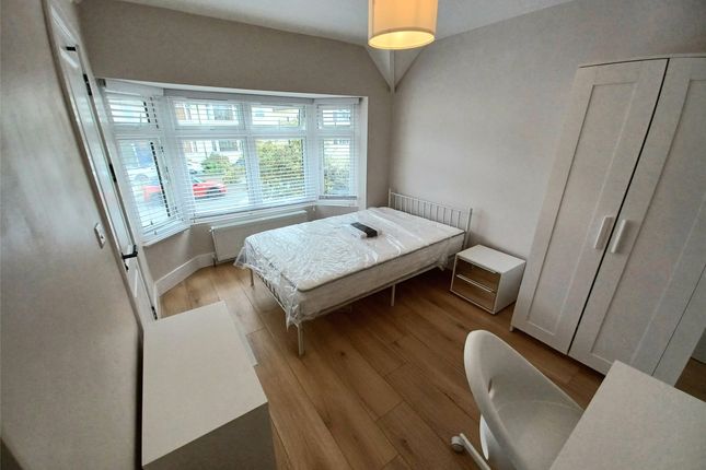 Room 2, 15, Coniston Avenue, Oxford photo 2