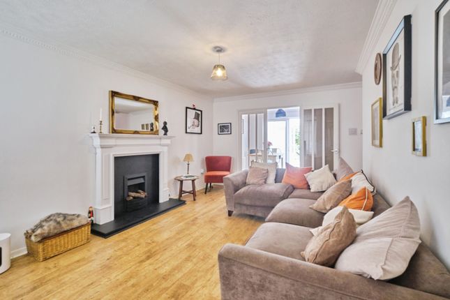 54, Curlew Close, Staffordshire photo 4