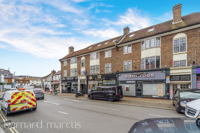 Flat for sale in South Street, Epsom