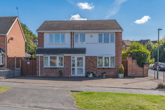 Thumbnail Detached house for sale in Rowood Drive, Solihull, West Midlands