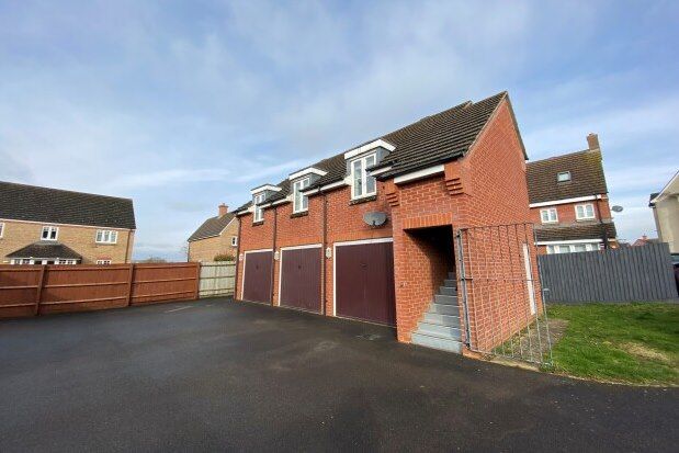 Thumbnail Property to rent in St. Crispin Crescent, Northampton