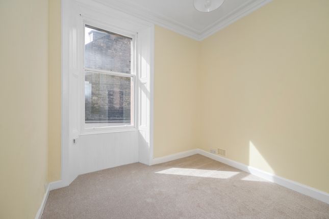 Flat for sale in 13 (Flat 3), Rossie Place, Leith, Edinburgh