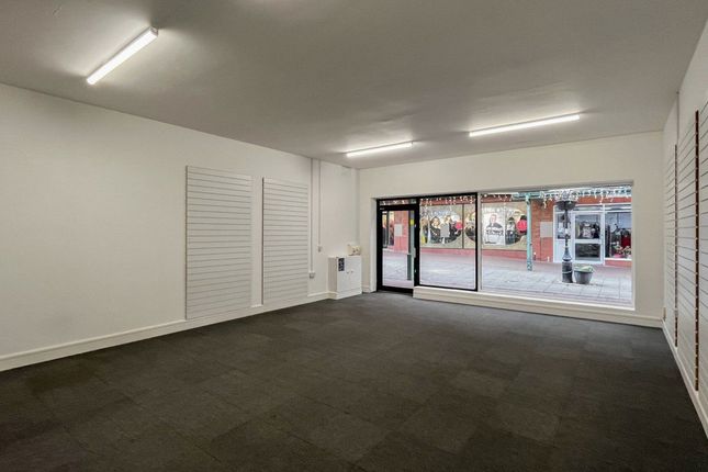Unit, 16 The Market Place, Blackwood photo 2