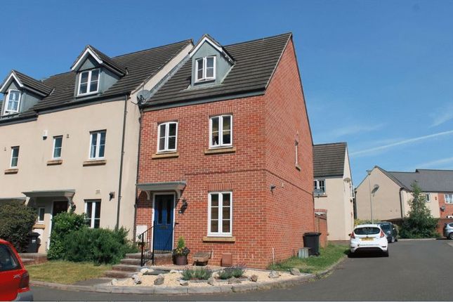 Thumbnail Property to rent in Bramley Copse, Bristol