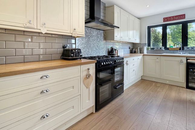 39, Clatterford Road, Newport photo 4