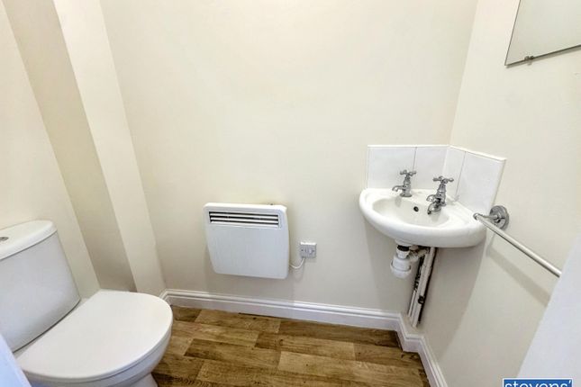 6, Vicks Meadow, Okehampton photo 3