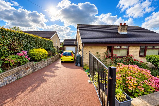 2-bed semi-detached on Moor Close Road, Bradford, £215,000