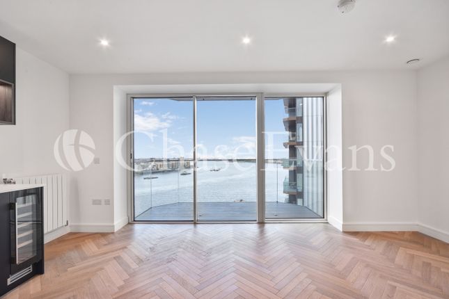 Flat to rent in Clement Apartments, Royal Arsenal Riverside, Woolwich
