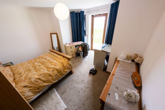 Ri Taobh An Locha, 18 Rushgarry, Isle of North Uist photo 4