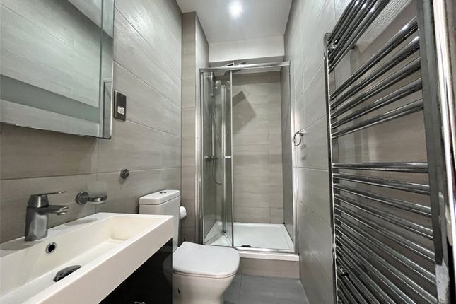 Flat C, 7, Market Place, Warwickshire photo 2