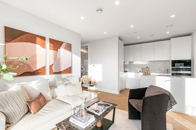 Thumbnail Flat for sale in Parkhaus, Hackney Downs