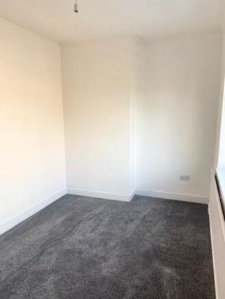 47 Victoria Road, Northwich photo 2