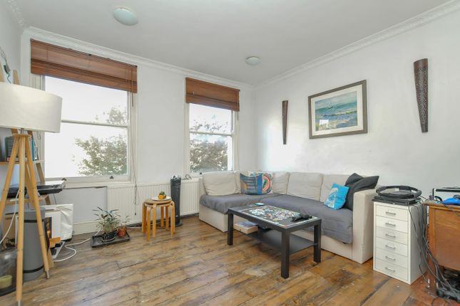 Nevill Road, London photo 4