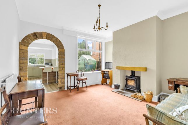 4, Centre Vale, Littleborough photo 4