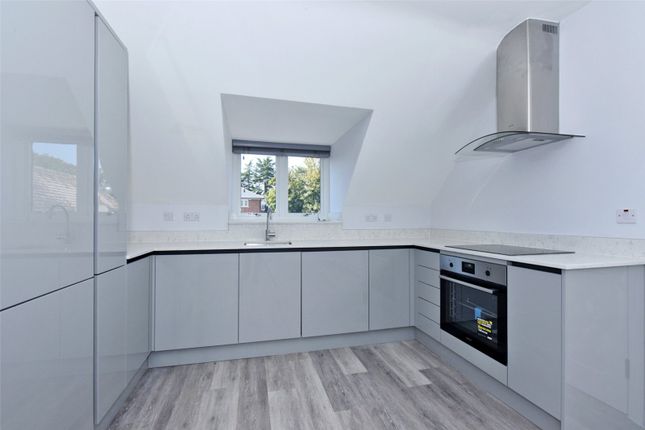 48a, High Street, Marlow photo 3