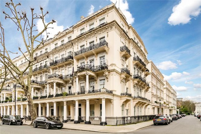 Flat for sale in Queens Gate, South Kensington