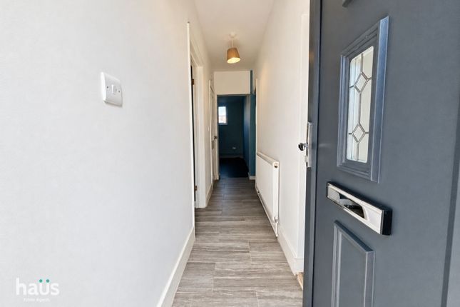 Flat 59a, Bellegrove Road, Welling photo 2