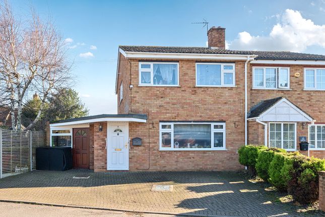 3-bed house on 1, The Grove, Bedford, £425,000