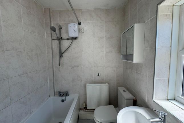 21, Kingsway, Pontefract photo 4
