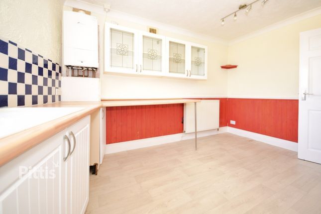 Flat 6, European Court, 38, Melville Street, Sandown photo 2