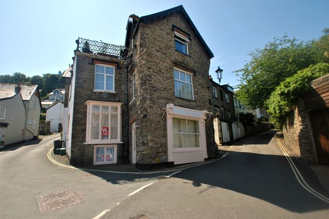 Retail premises to let in Queen Street, Lynton