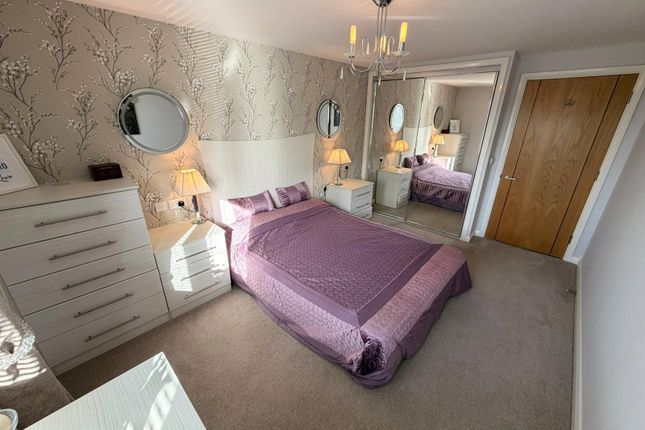 17, Rockhaven Court, Bolton photo 4