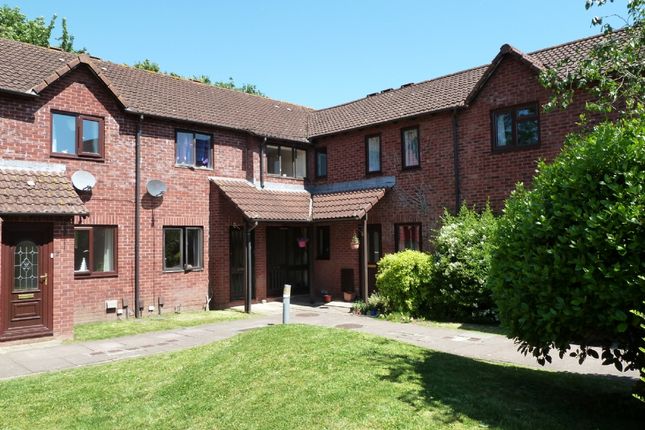 Thumbnail Flat to rent in Riverview Drive, Exeter
