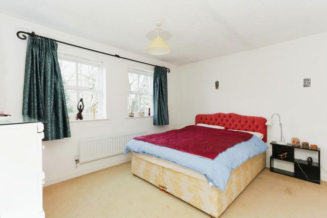 Property for sale in Lapwing Drive, Hampton-In-Arden, Solihull
