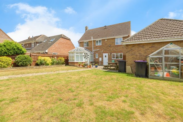 25, Salisbury Drive, Lincoln photo 2