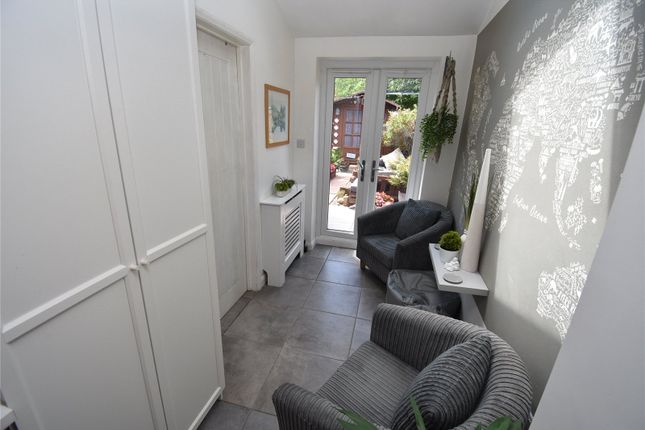 3, Milton Way, Dunstable photo 4