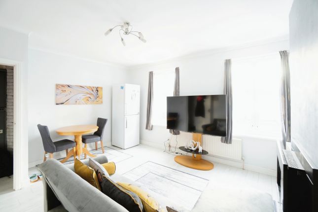 Maisonette for sale in Oglethorpe Road, Dagenham