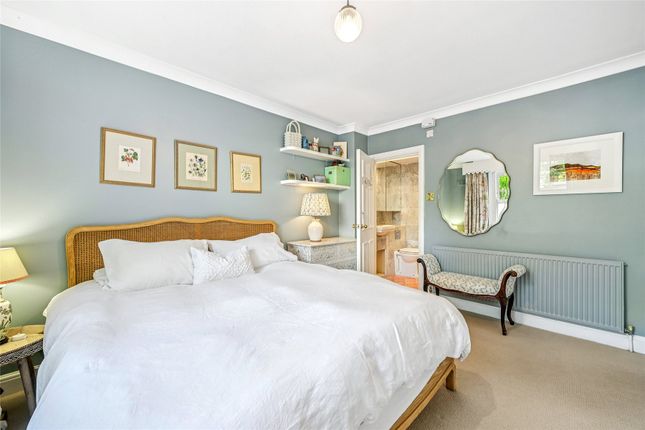 109, Coningham Road, London photo 5