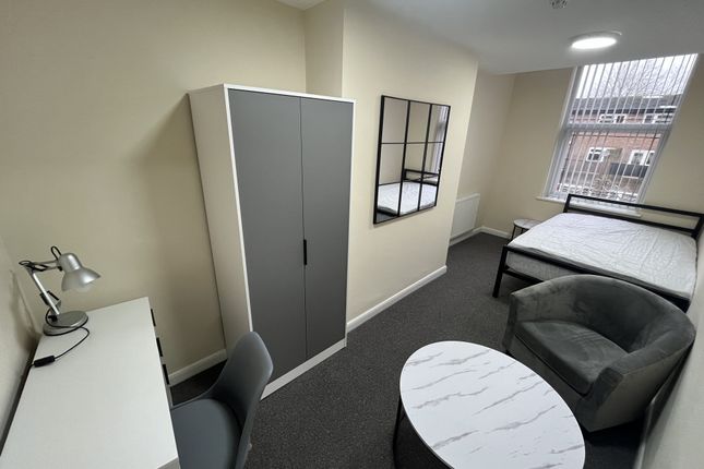 Thumbnail Room to rent in Cavendish House, Cavendish Street, Manchester