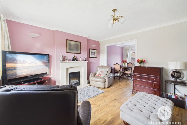 21 Abbott Clough Avenue, Blackburn photo 2