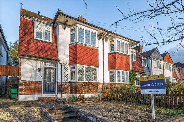 221, Village Way, Beckenham photo 2