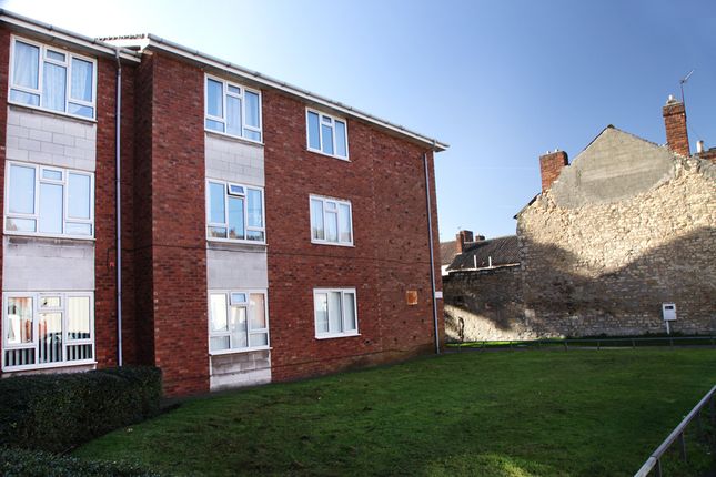 Thumbnail Flat to rent in Chelmsford Street, Lincoln