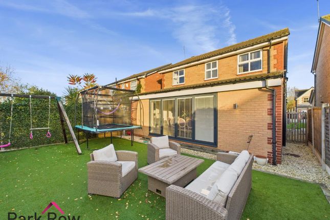 15, Pasture Avenue, Leeds photo 4