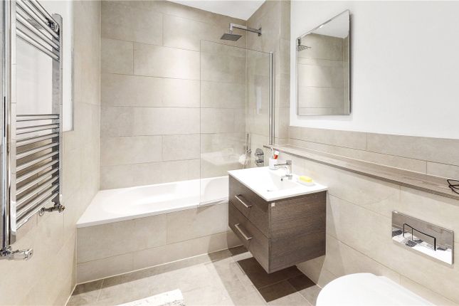Weston Court, 26,, 4 Brindley Place, Uxbridge photo 3
