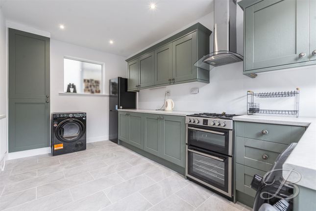 17, Bolsover Hill, Chesterfield photo 2