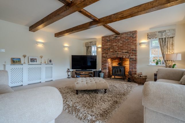 Flat Bramcote, 42, Plumstead Road, Thorpe End photo 4