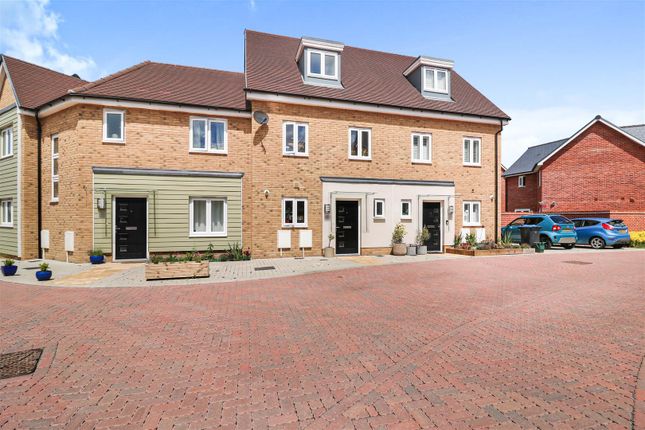 Thumbnail Terraced house for sale in Huntley Road, Harlow
