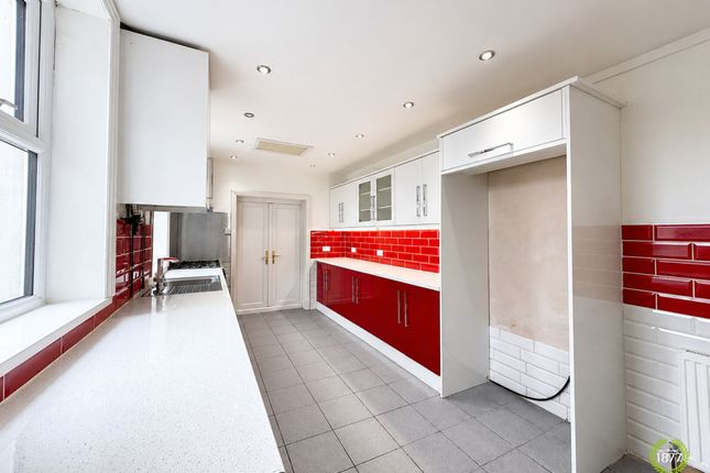 91 Willows Lane, Accrington photo 4
