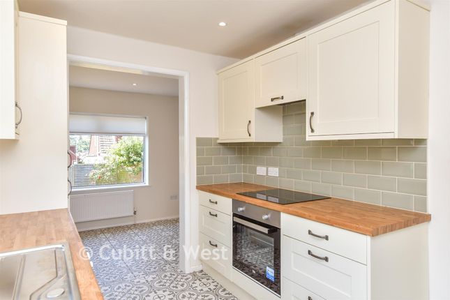 50, Graham Crescent, Portslade photo 2