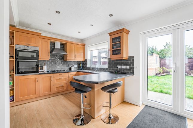55, Wolsey Road, Surrey photo 3