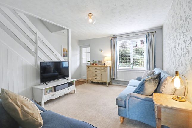 57 Ambleside, Southampton photo 2