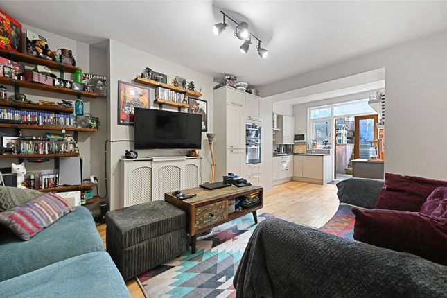 Basement, 110, Shepherds Bush Road, London photo 2